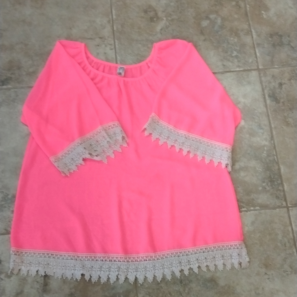 Lilypad ladies top